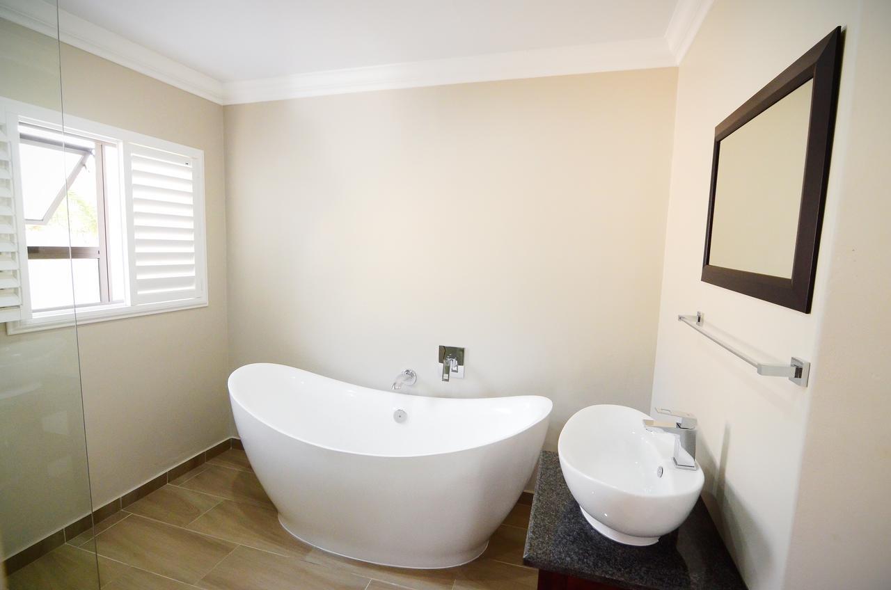 Abella Bed And Breakfast Vryburg Exterior photo